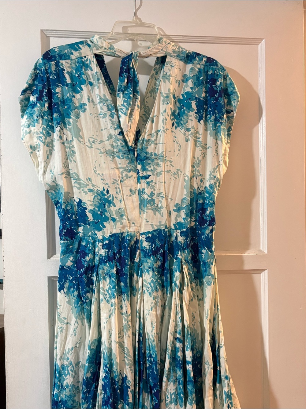 Women’s Blue Floral Tie-Back Midi Dress